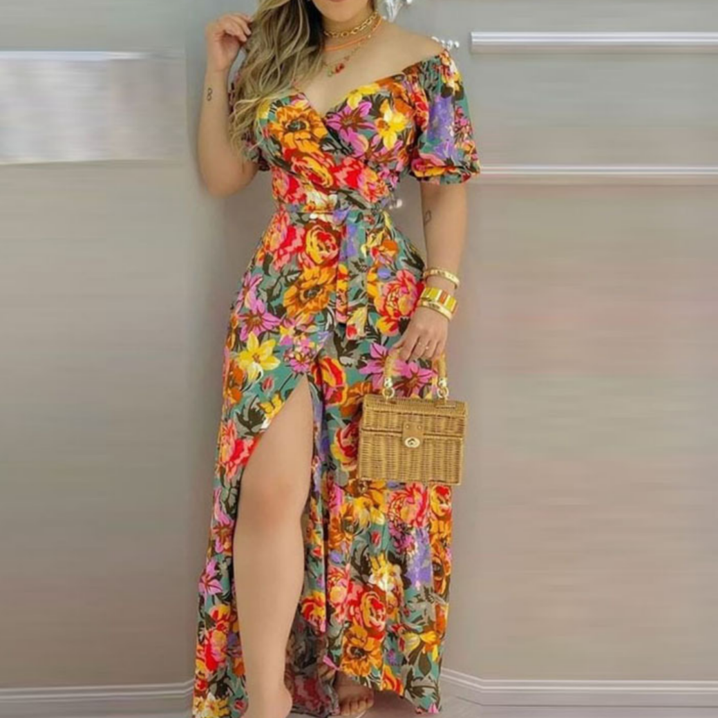 Tenue tropicale femme sale