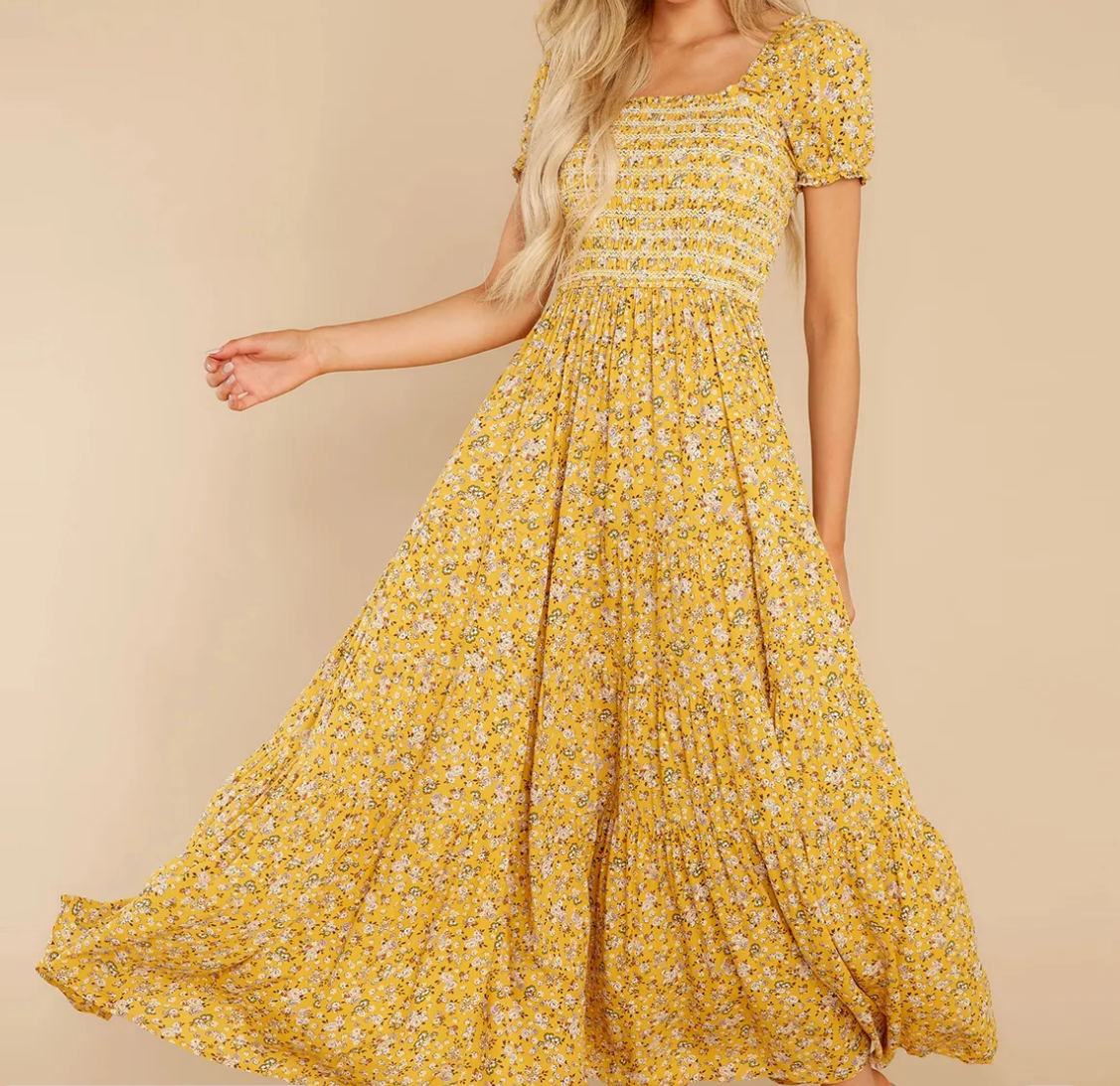 Robe a fleur jaune hotsell