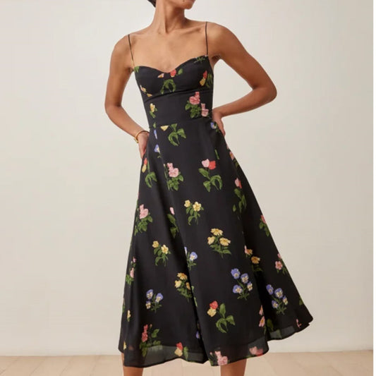 Robe Noire Motif Floral